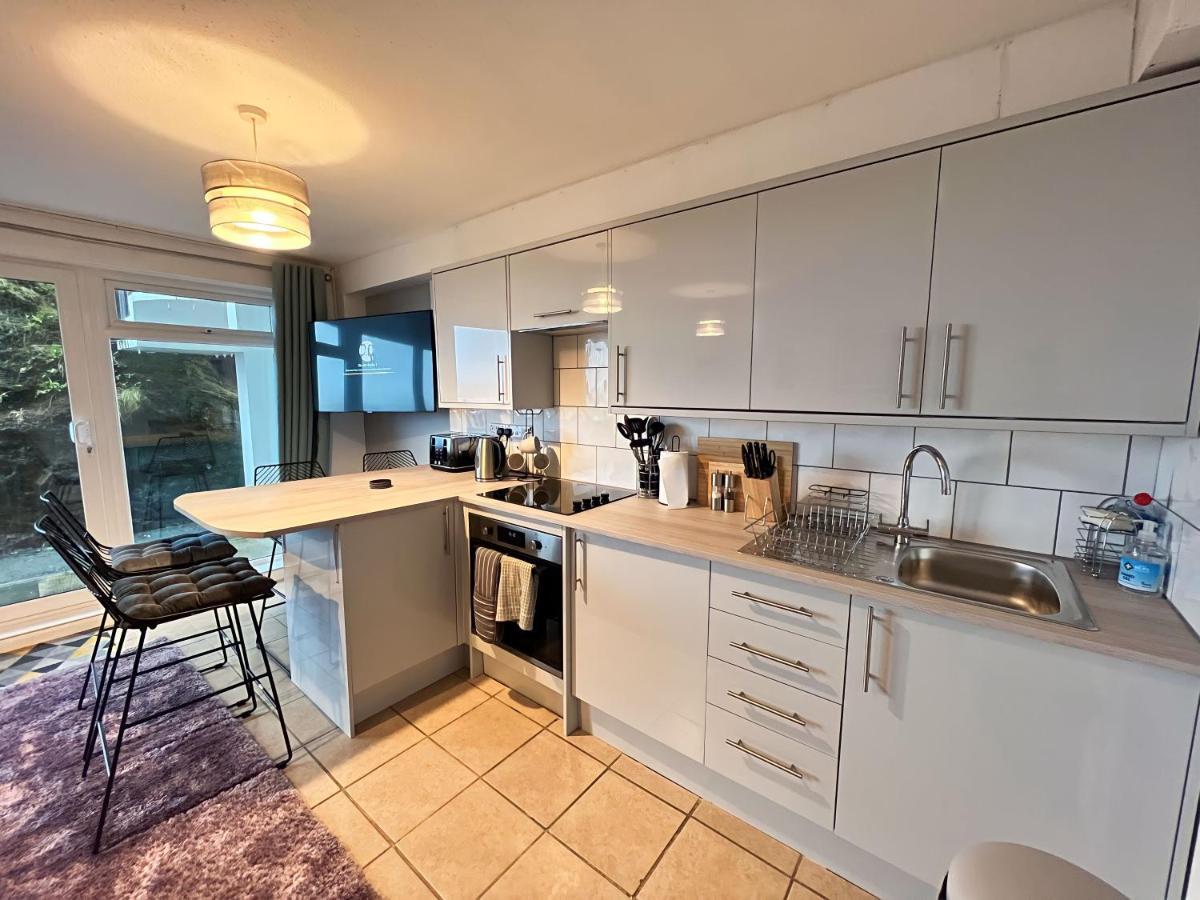 Apartment Court Ground Floor - Cosy With Sea Views Saundersfoot