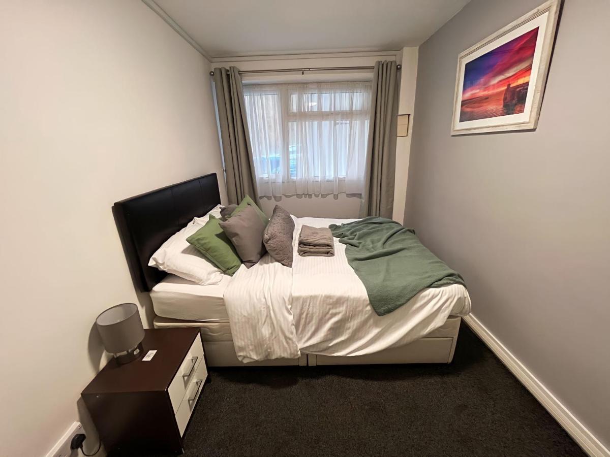 Apartment Court Ground Floor - Cosy With Sea Views