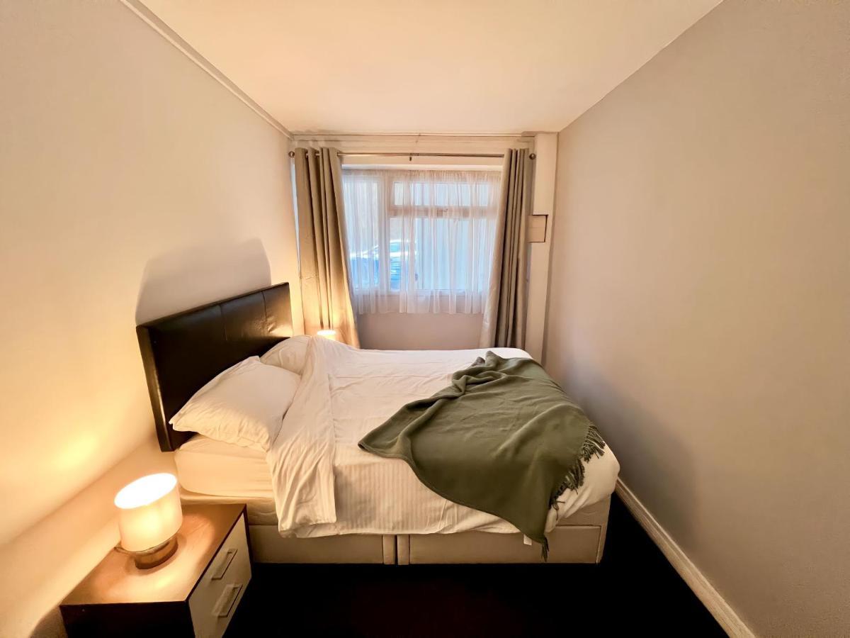 Court Ground Floor - Cosy With Sea Views